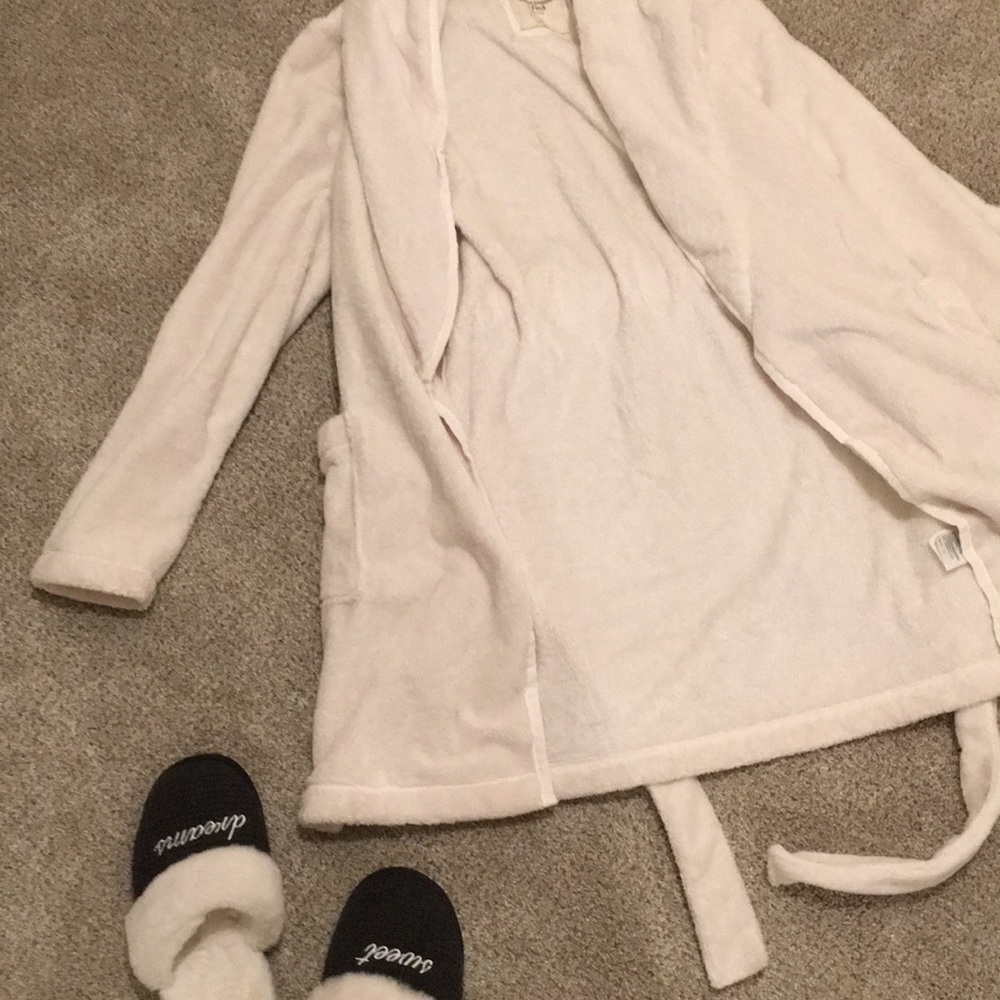 The COZIEST Robe